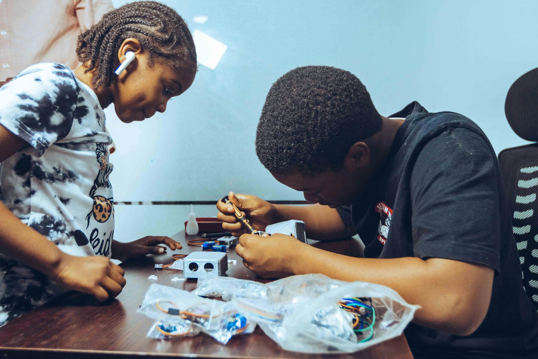 Tech Tides: Navigating the Latest Innovations Shaping Our Future