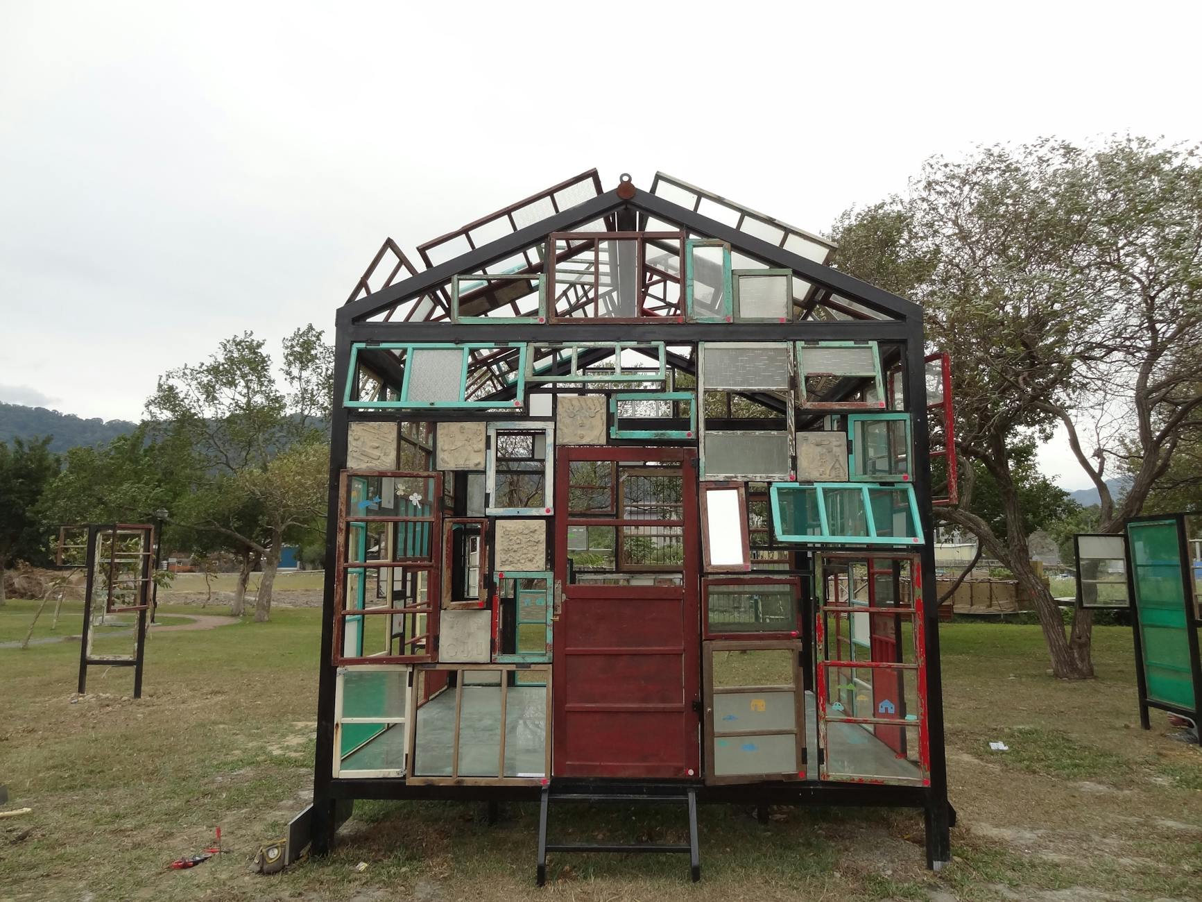 Green Tech Revolution: How Innovation is Shaping a Sustainable Future